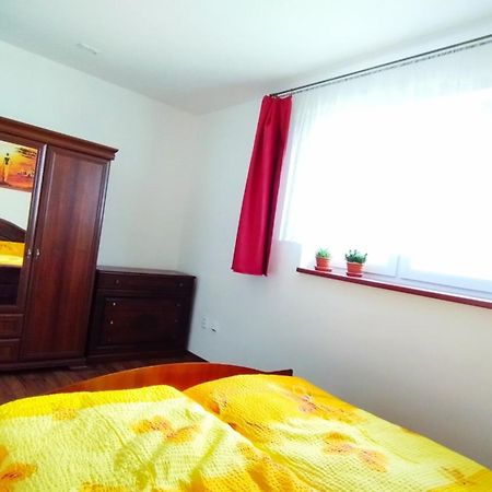 Apartman Scheyer Frydek-Mistek Bagian luar foto